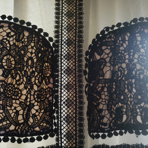 Sheer dress - Picture 4 of 8